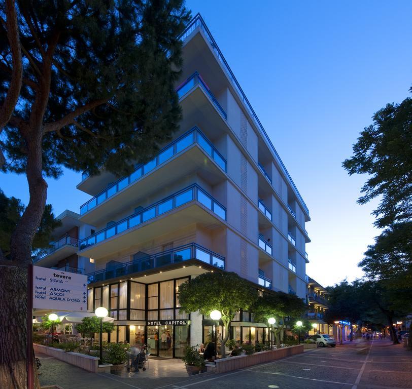 Hotel Capitol Misano Adriatico Eksteriør bilde